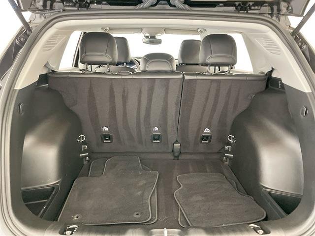Certified Used 2022 Black Jeep Limited 4x4 image 24