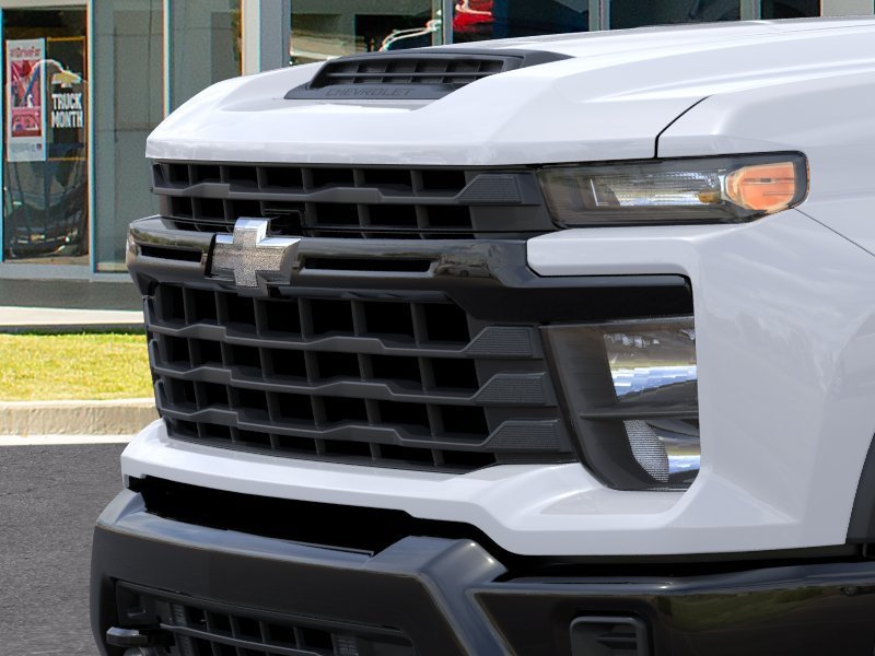 New 2026 Summit White Chevrolet Work Truck image 13
