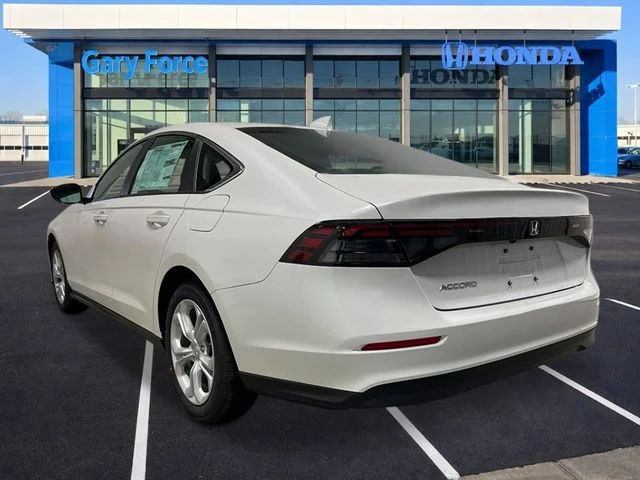 New 2026 Platinum White Pearl Honda LX image 3