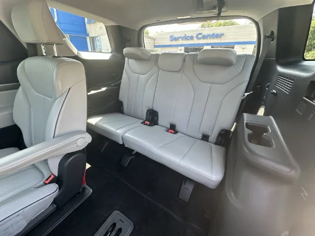 Used 2024 Red Hyundai SEL image 29