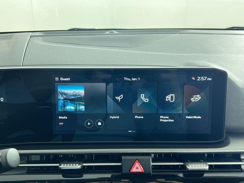 New 2026 Snow White Pearl Kia LX image 28