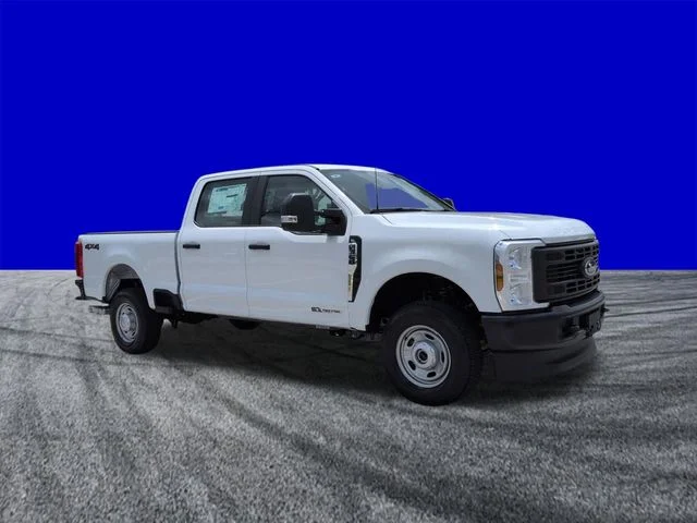 New 2026 Oxford White Ford F-350® XL image 2