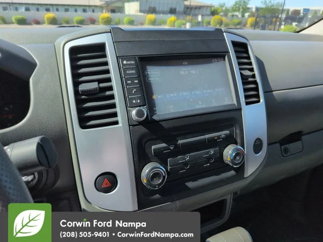 Used 2019 Cayenne Red Metallic Nissan  image 16