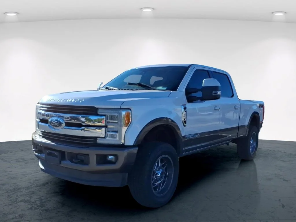 Used 2017 White Ford King Ranch image 2