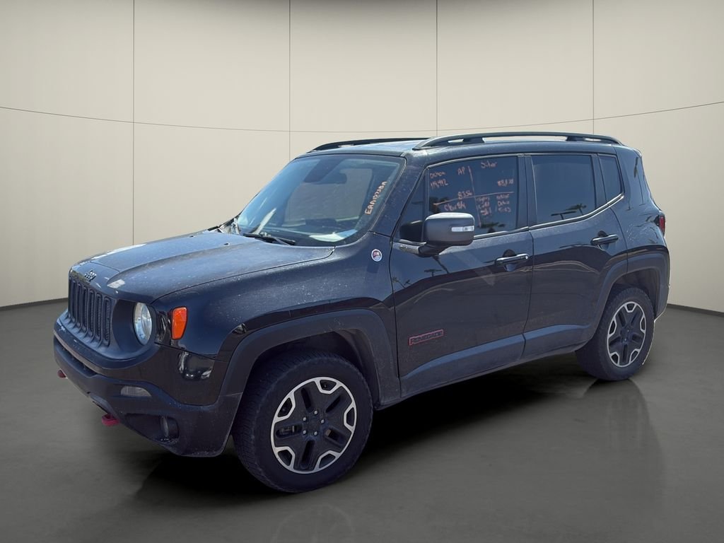 Used 2016 Black Jeep Trailhawk image 3