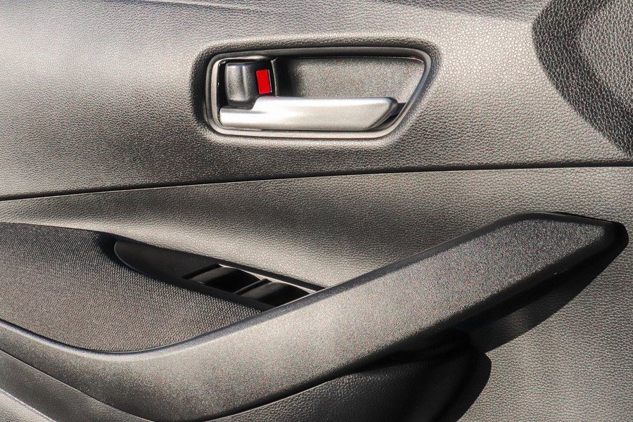 New 2027 Classic Silver Metallic Toyota  SE image 23