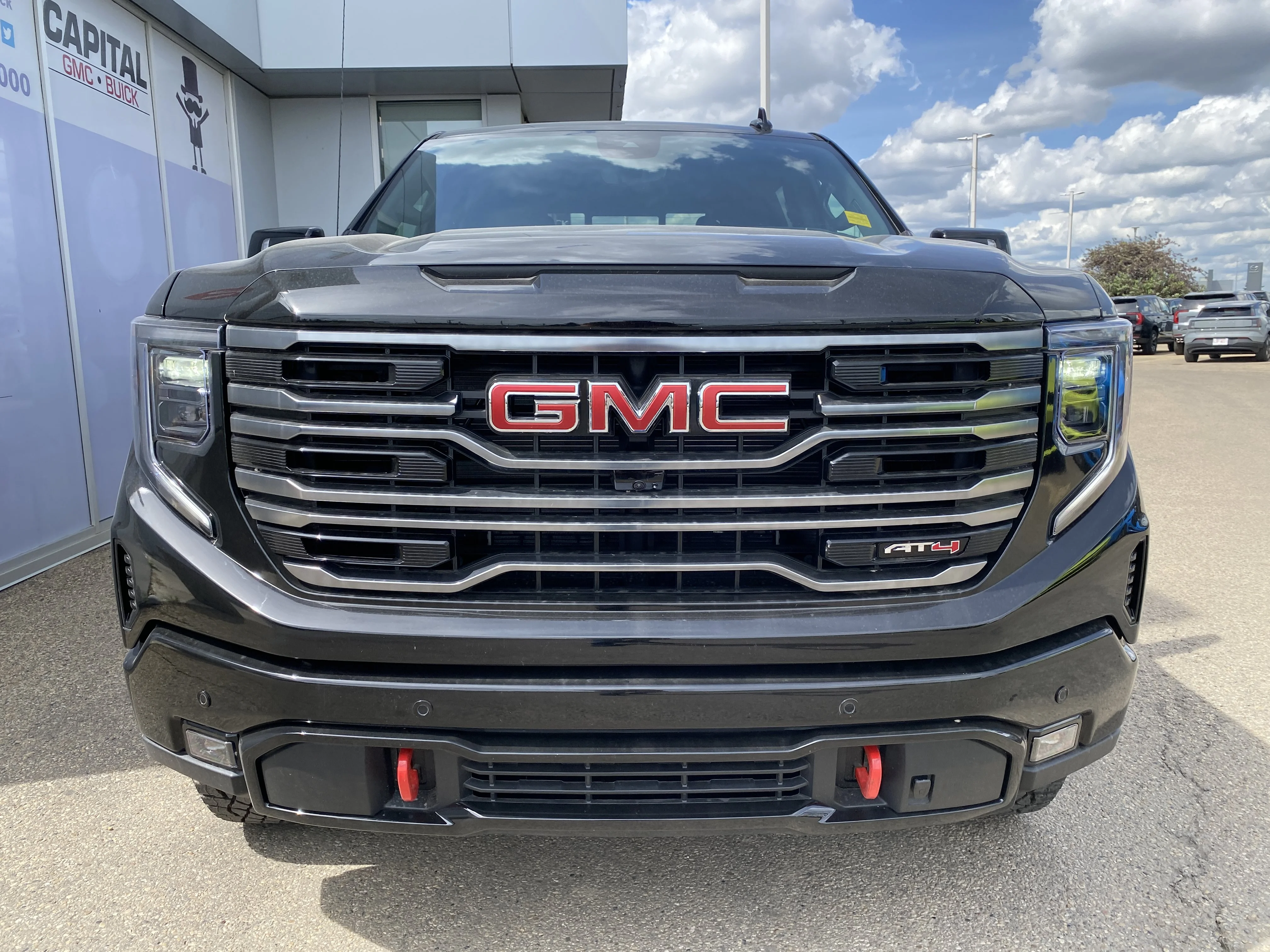 New 2026 ONYX BLACK GMC AT4 image 9