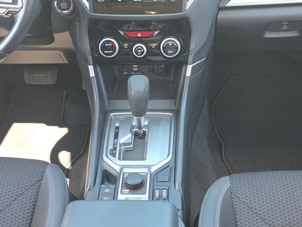Certified Used 2020 Ice Silver Metallic Subaru Premium image 25