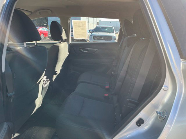 Used 2017 Brilliant Silver Nissan S image 13