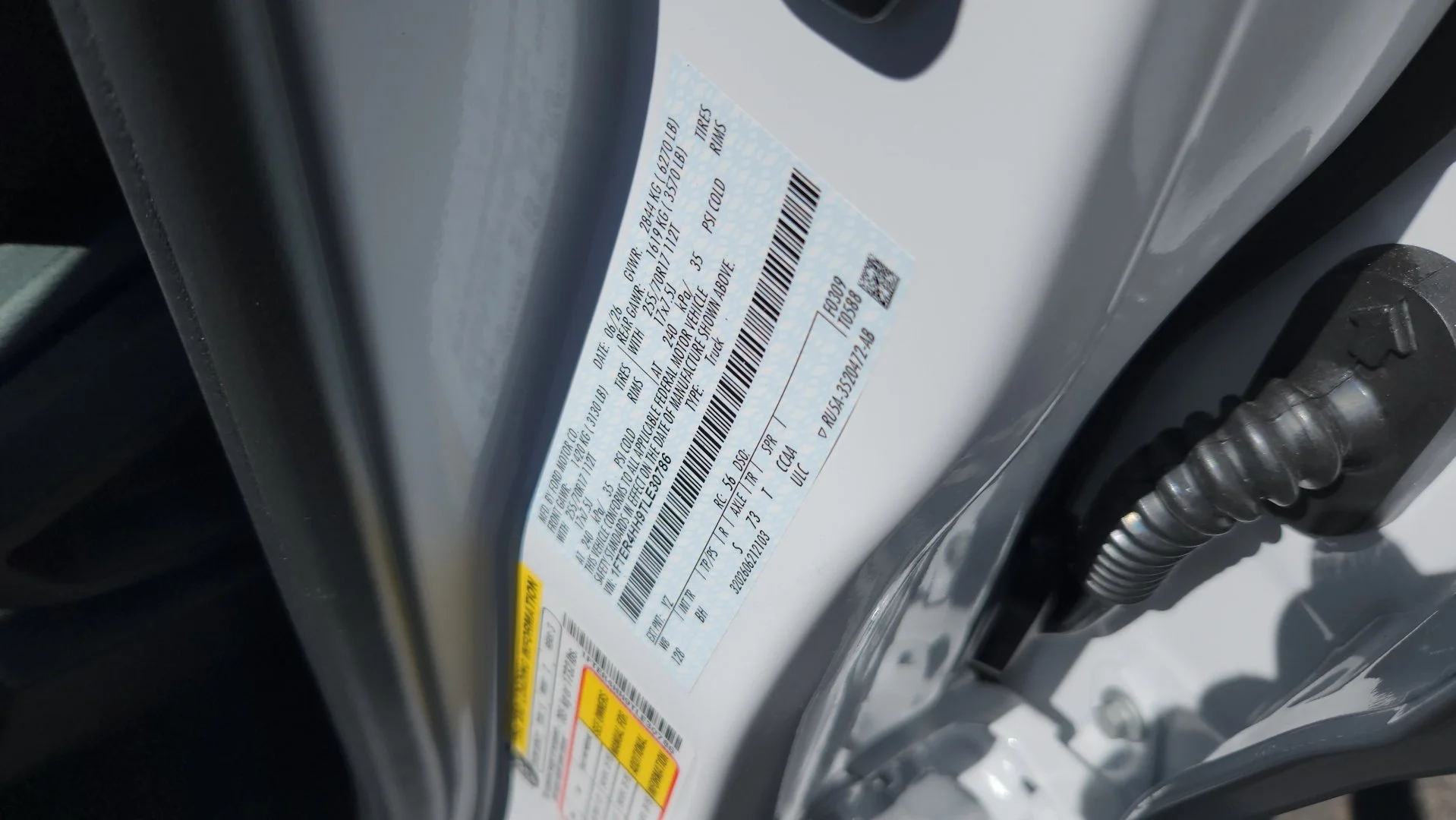 New 2026 Oxford White Ford XLT image 11