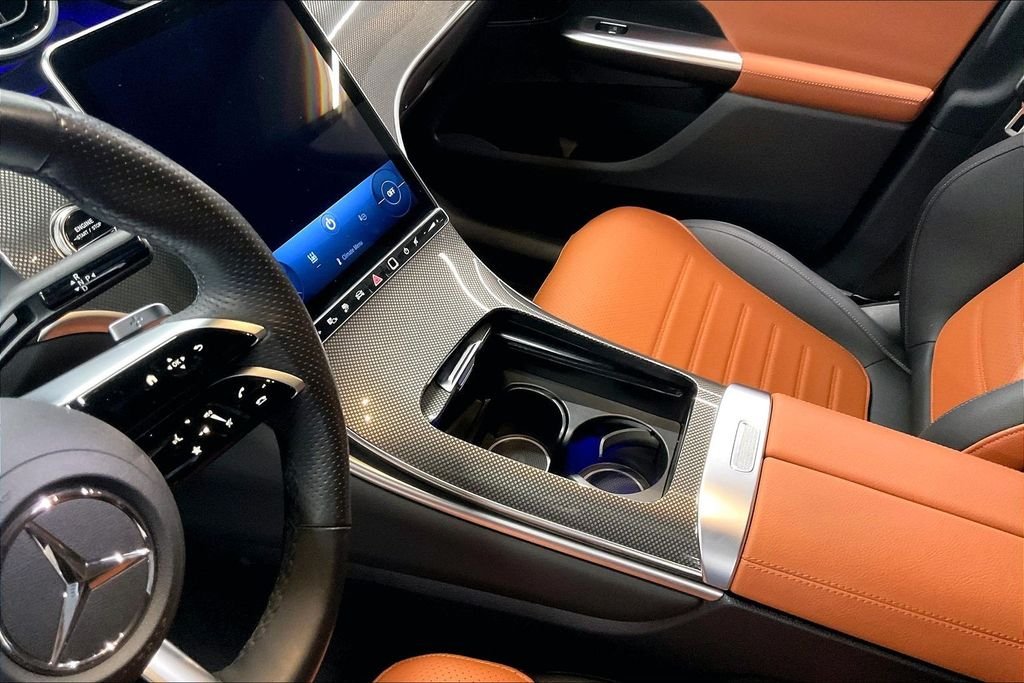 2025 Mercedes-Benz GLC Base - Photo 12