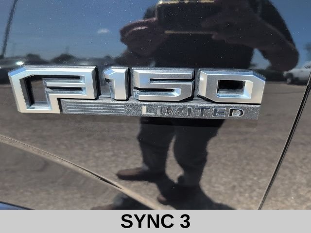 Used 2019 Black Metallic Ford Limited image 15