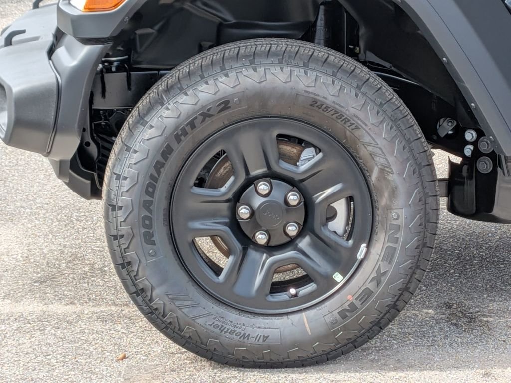 New 2026 Black Clear-Coat Exterior Paint Jeep Sport image 12