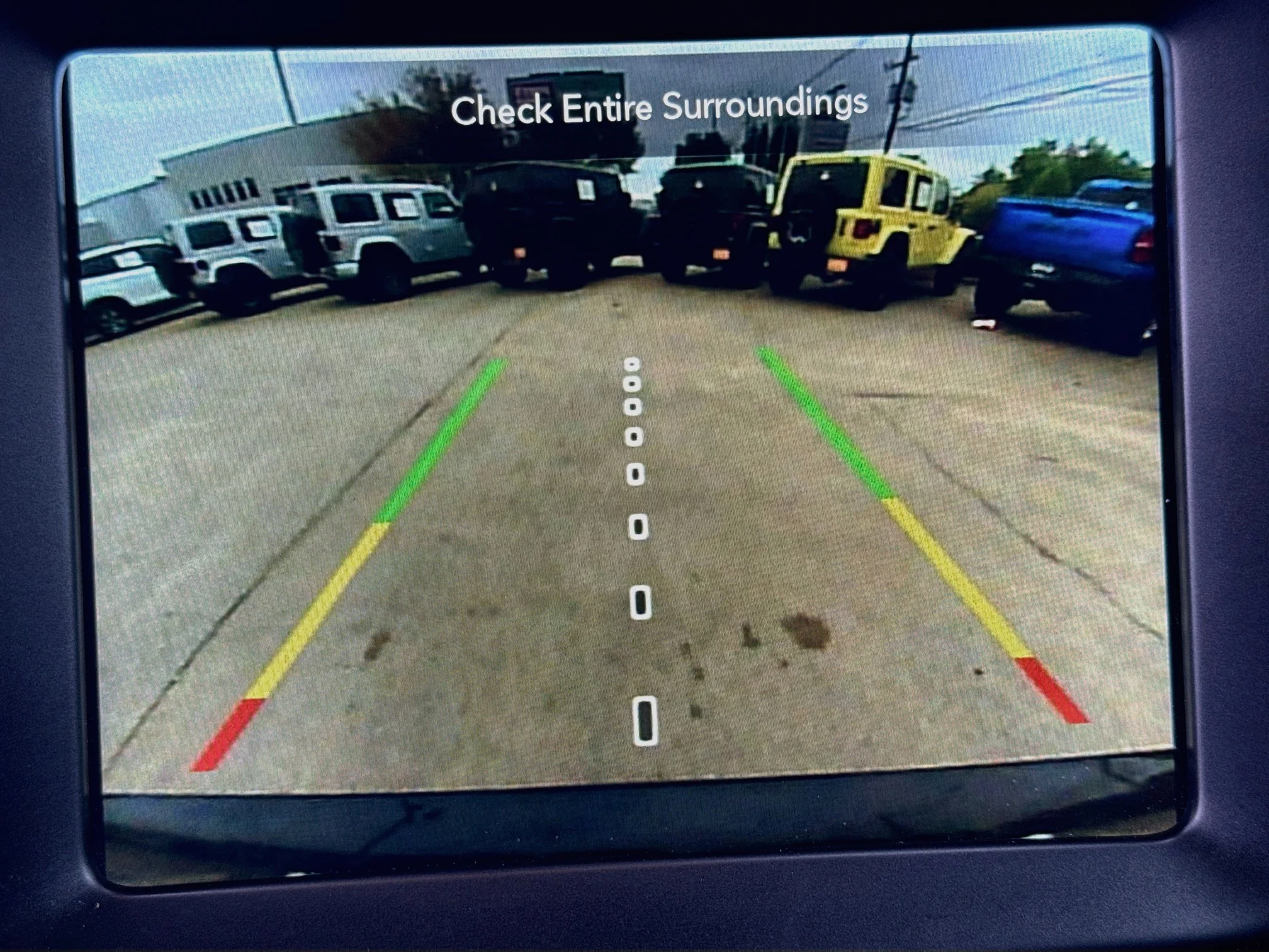 Used 2023 Black Clearcoat Jeep Latitude image 15