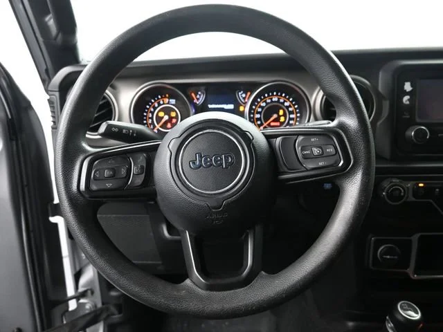 Used 2020 Billet Silver Met Jeep Willys Sport image 12