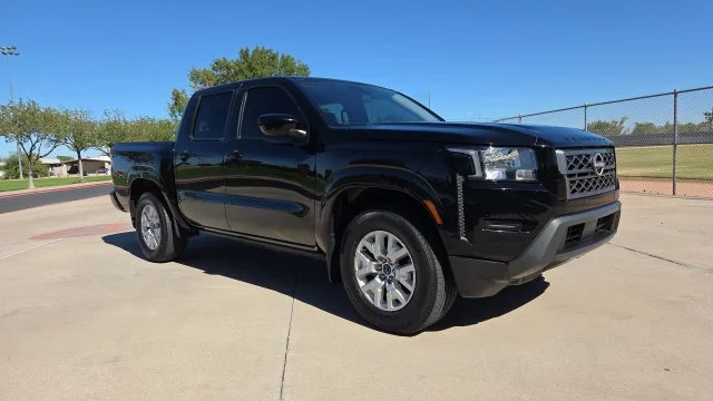2023 Nissan Frontier