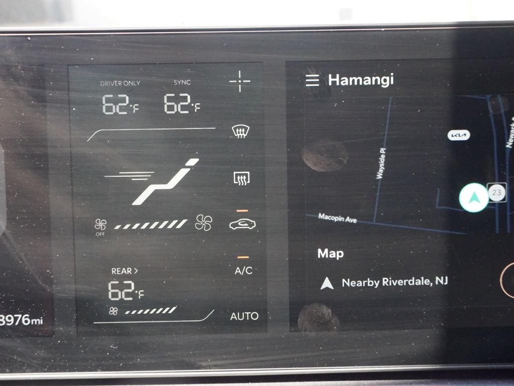 Used 2024 Black Kia Land image 59