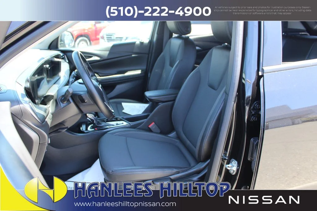 Used 2025 Black Buick Preferred image 12