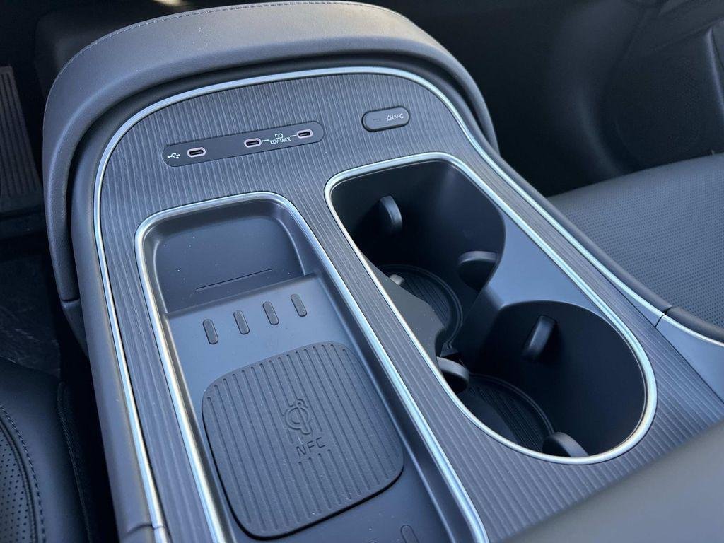New 2026  Hyundai Calligraphy AWD image 21