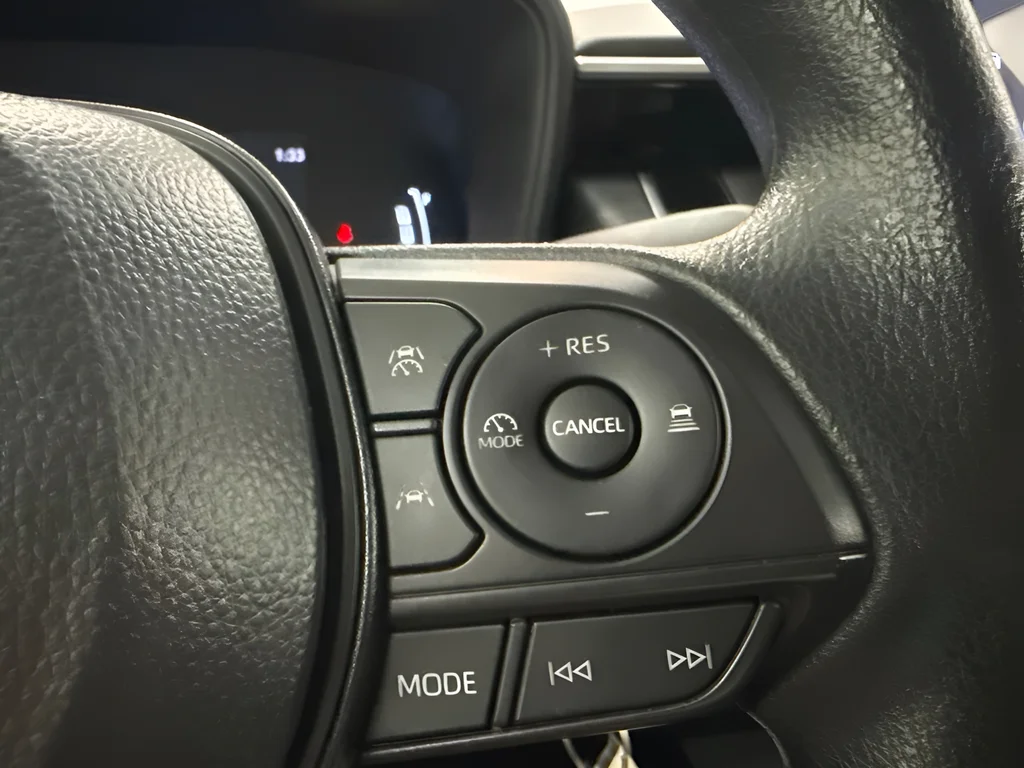 Used 2026  Toyota LE image 21