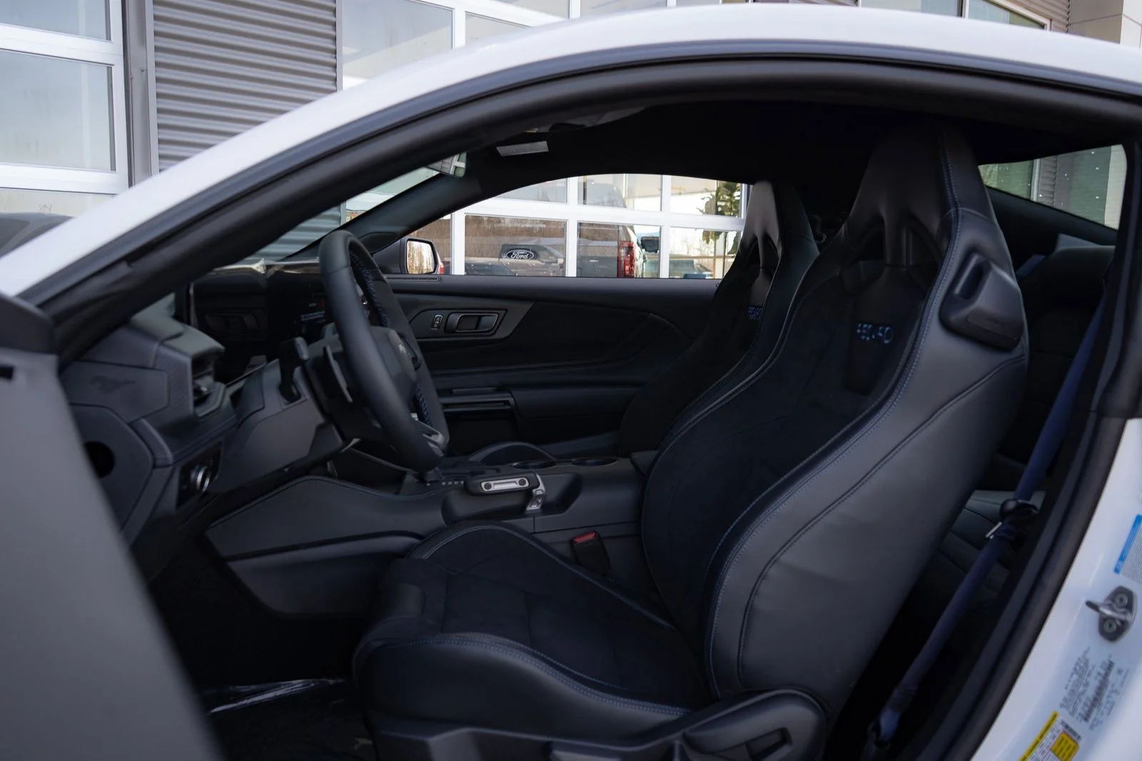 2025 Ford Mustang Dark Horse - Photo 48