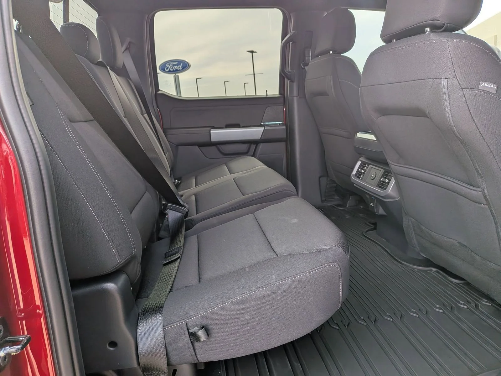 New 2026 Ruby Red Metallic Tinted Clearcoat Ford XLT image 29