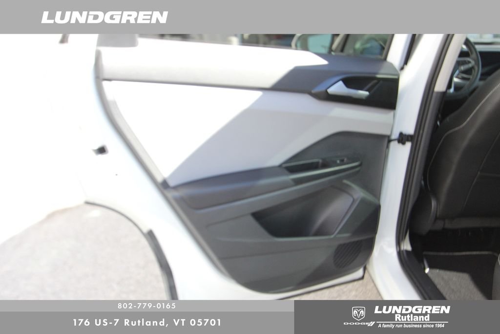 Used 2023 White Volkswagen 1.5T SEL image 23