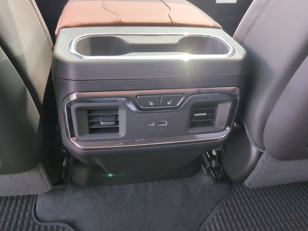 New 2026 Onyx Black GMC Denali Ultimate image 22