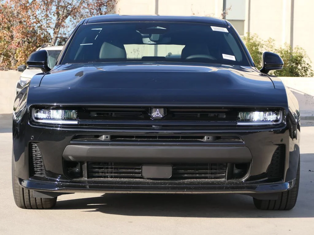 New 2026 Diamond Black Crystal Pearlcoat Dodge Scat Pack image 6