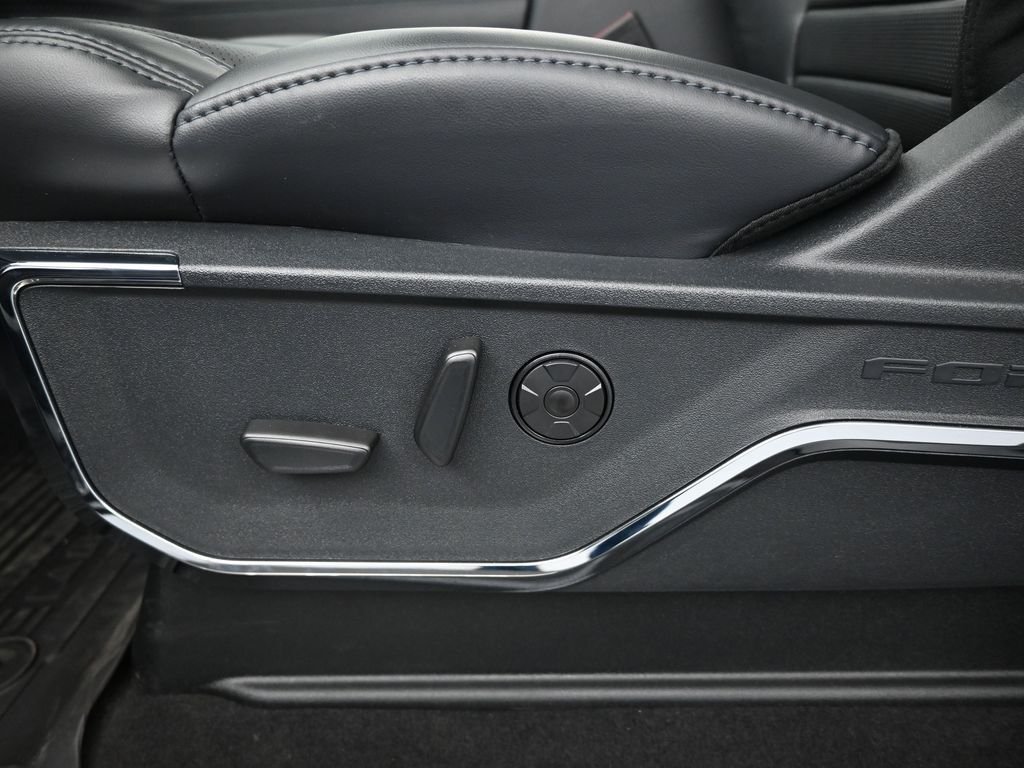 New 2026 Carbonized Gray Metallic Ford Platinum image 10