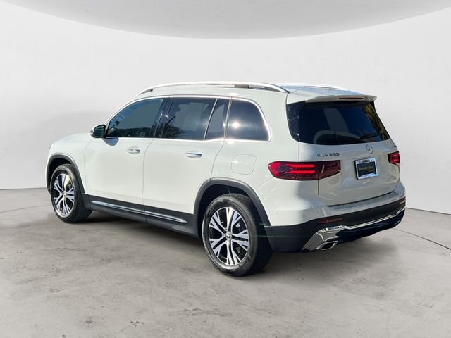 2025 Mercedes-Benz GLB Base - Photo 3