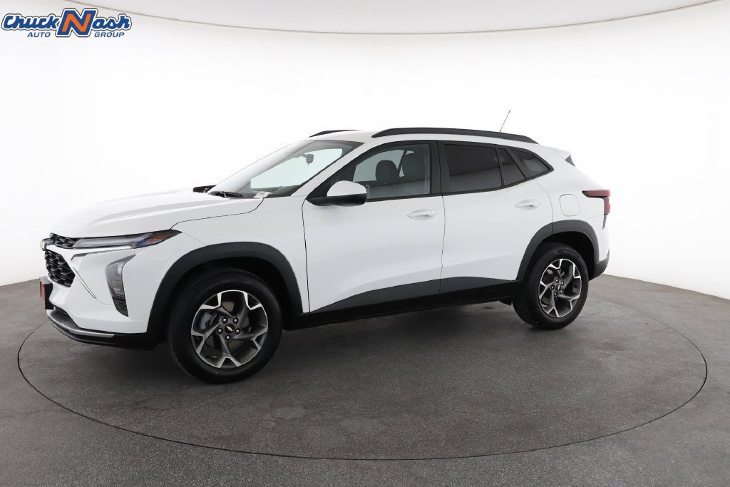 2025 Chevrolet Trax LT - Photo 6