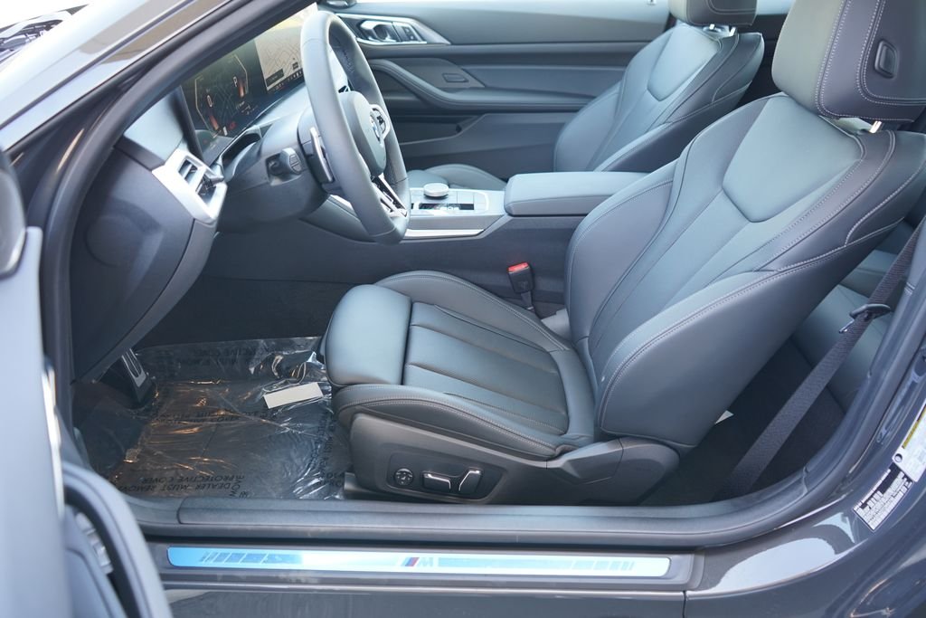 2026 BMW 4 Series 430i - Photo 10