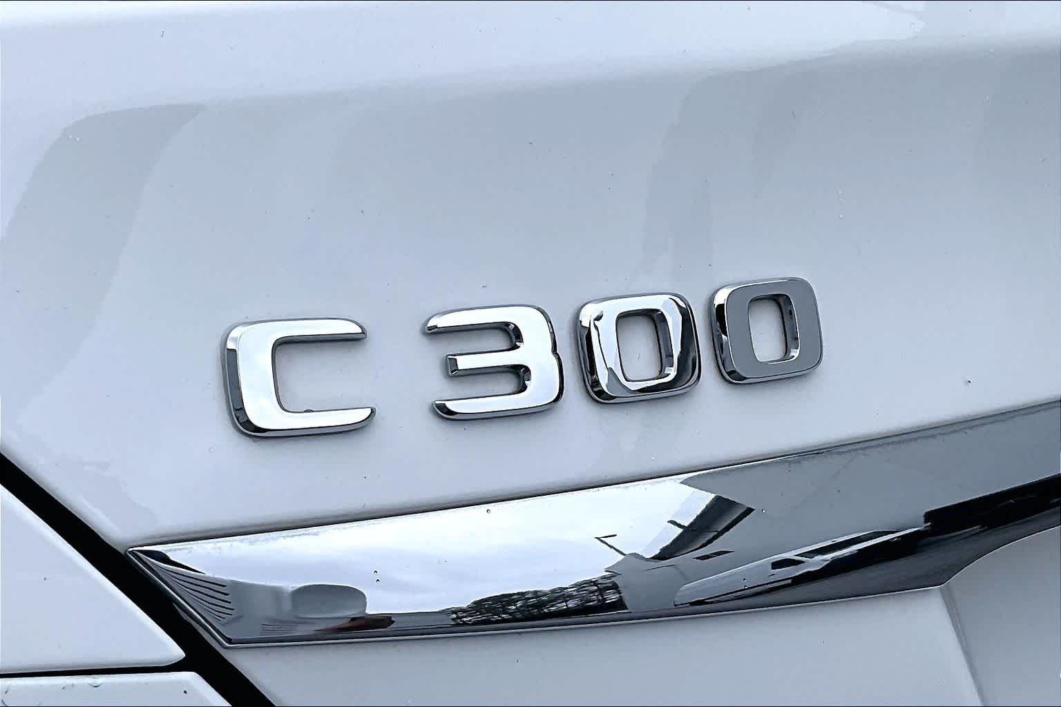Used 2019 Polar White Mercedes-Benz C 300 image 30