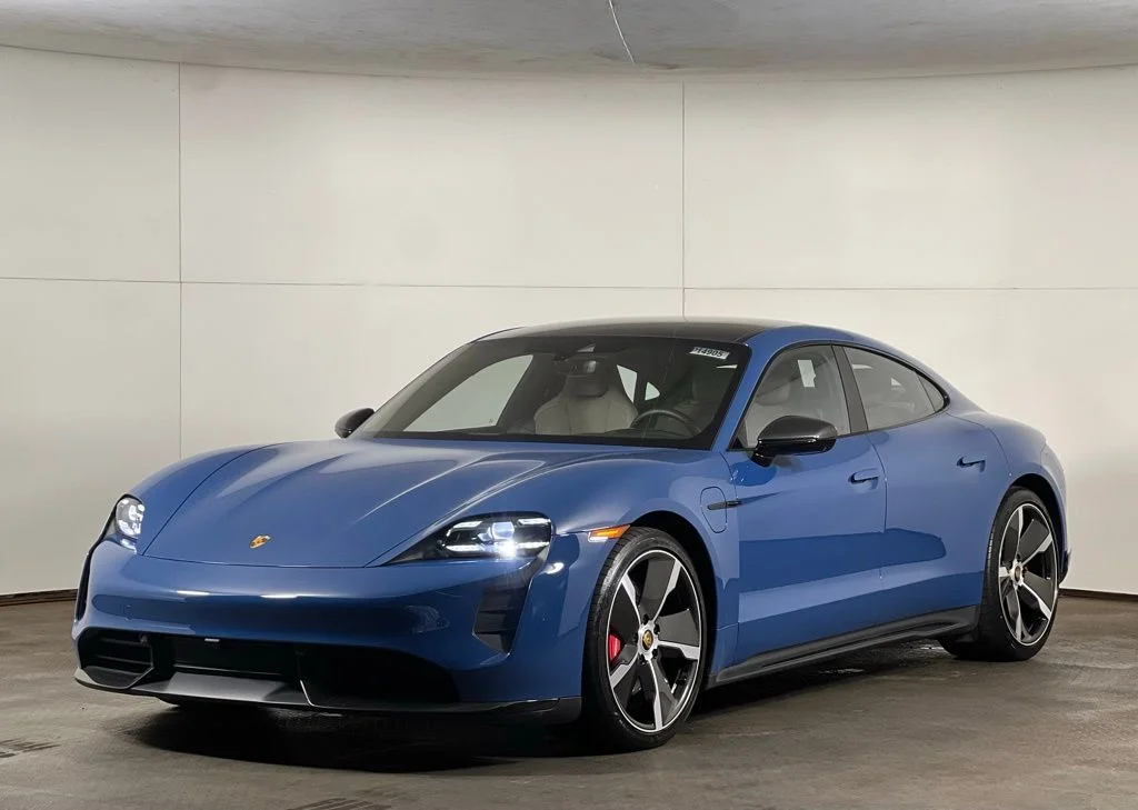 2024 Porsche Taycan GTS's photo