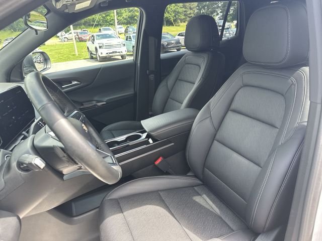 Certified Used 2025 Summit White Chevrolet LT image 15
