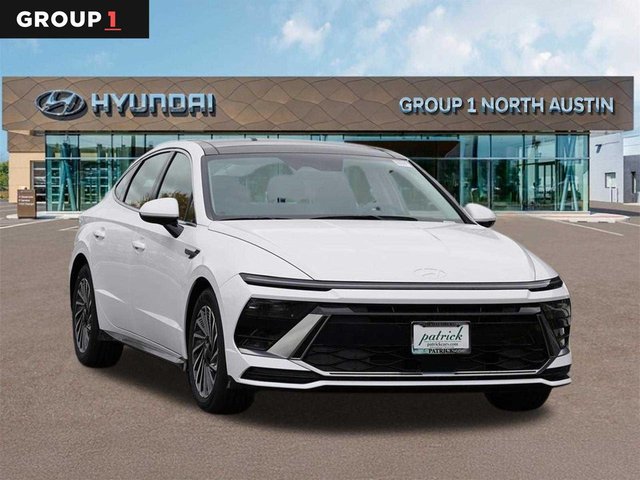 2026 Hyundai SONATA HYBRID SEL