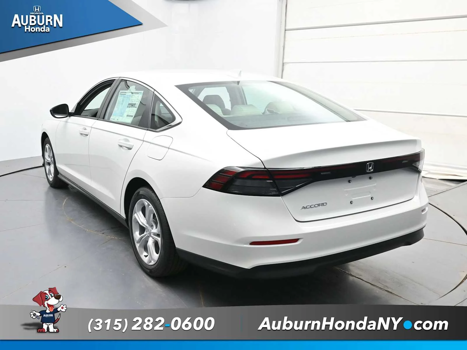 New 2026 Platinum White Pearl Honda LX image 15