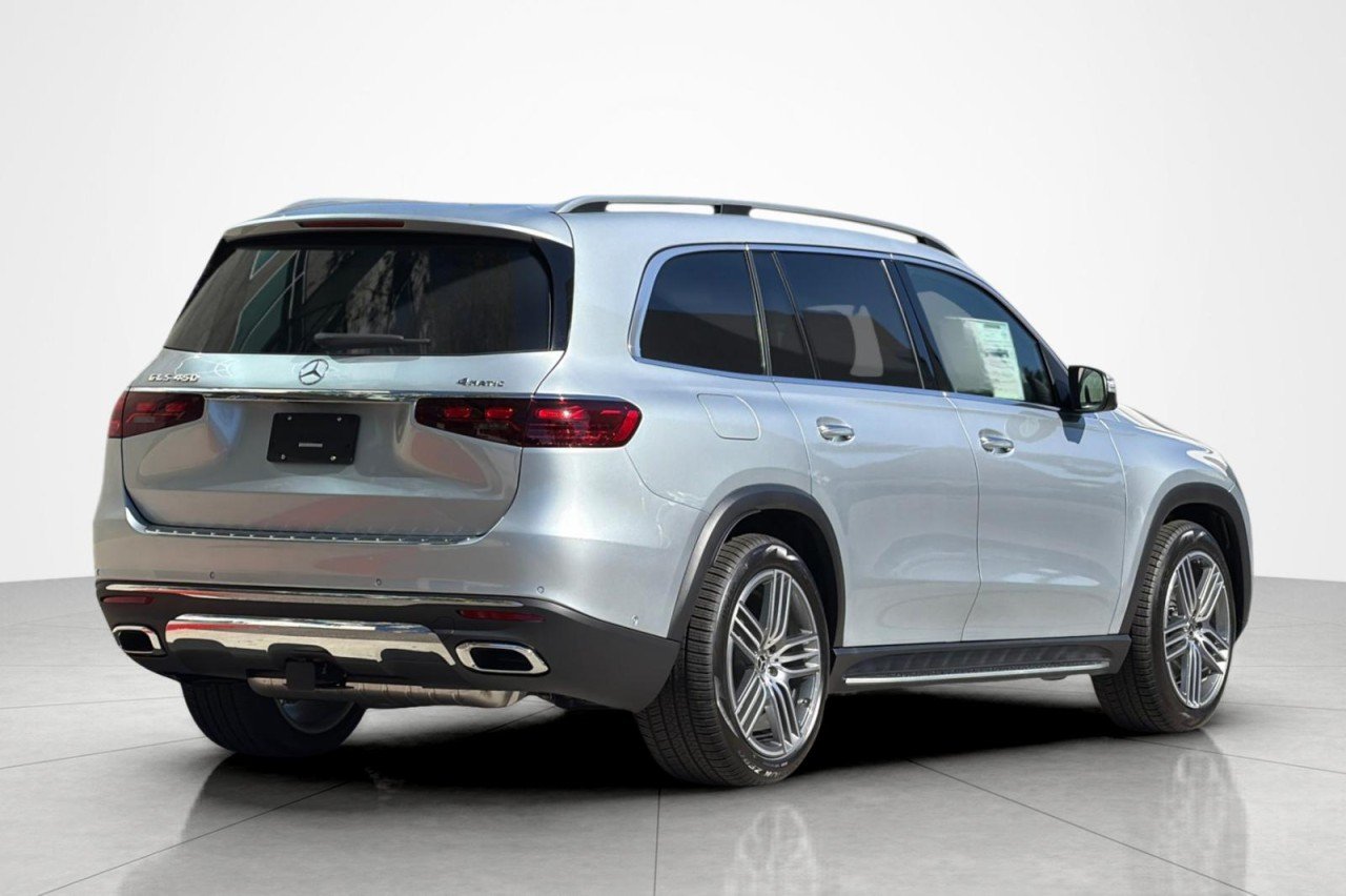 New 2026 Cirrus Silver Metallic Mercedes-Benz GLS 450 4MATIC® SUV image 5