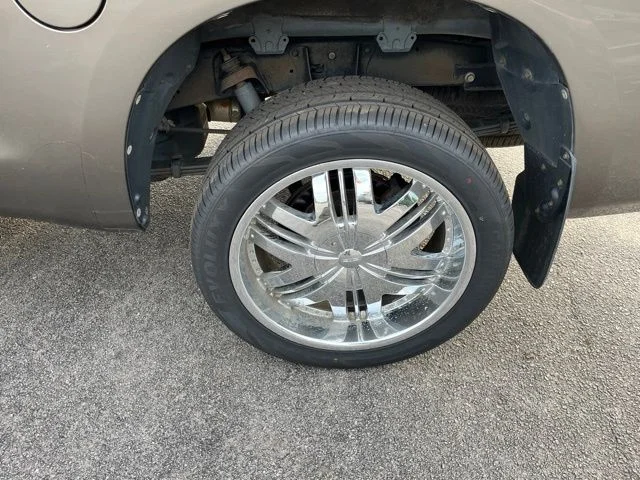 Used 2013 Brown Toyota Grade image 33