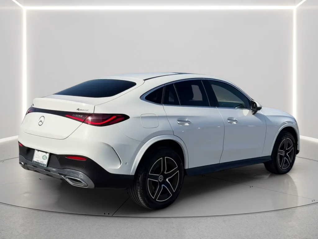Used 2025 White Mercedes-Benz GLC 300 Coupe image 5