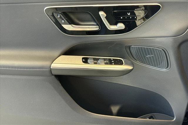 New 2026 Black Mercedes-Benz GLC 300 image 46