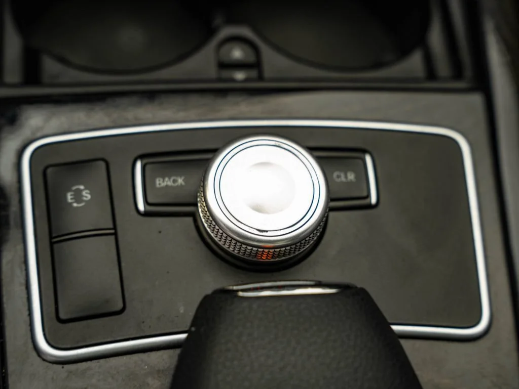 Used 2012 White Mercedes-Benz E 350 Luxury image 42
