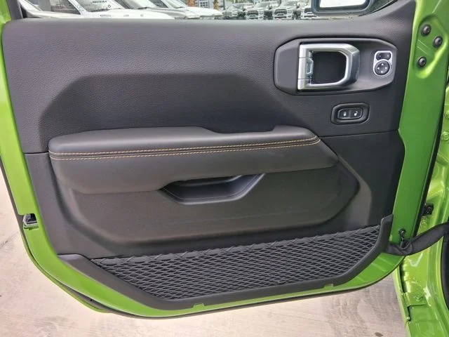 New 2026 Mojito Exterior Paint Jeep Sahara image 18
