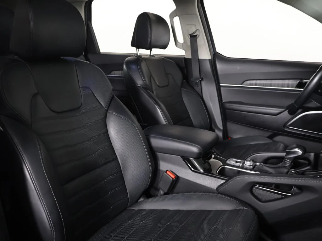 Used 2024 Midnight Lake Blue Kia SX-Prestige image 35