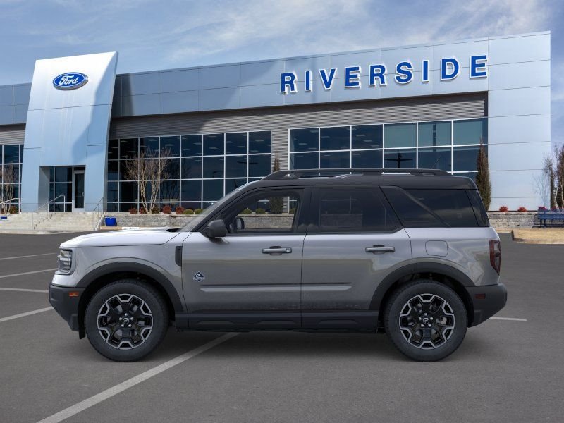 New 2026 Carbonized Gray Metallic Ford Outer Banks® image 4