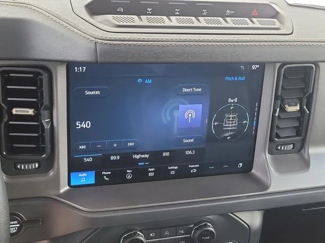 Used 2025 Blue Ford Badlands image 22