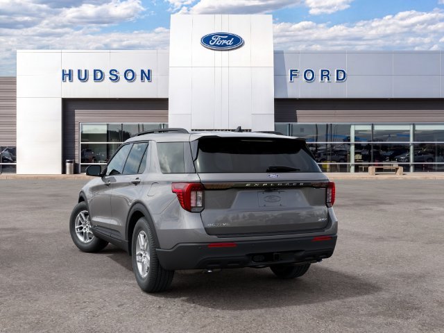 New 2027 Carbonized Gray Metallic Ford Active image 8
