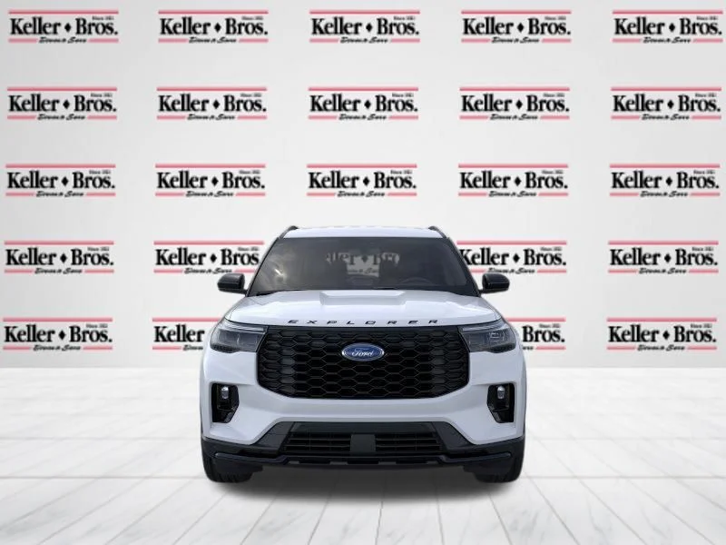 New 2026 Space White Metallic Ford ST-Line image 7