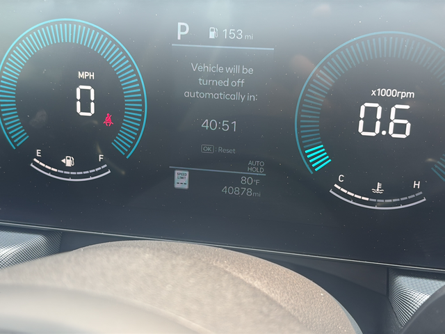 Used 2024 Blue Hyundai SEL image 9